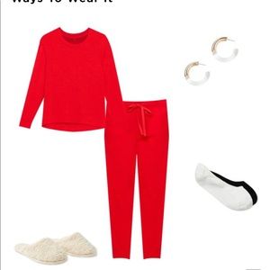 Lou & Grey Signature Soft set sweatshirt and pants